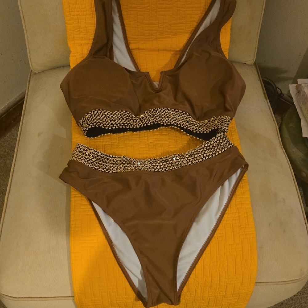 SHEIN Brown Bikini with Chain Accent